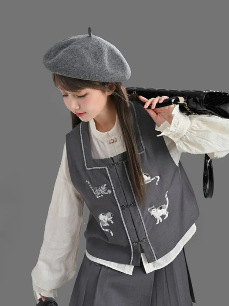 Gray Cheongsam Style Square Neckline Cat Embroidery Knot Button Vest