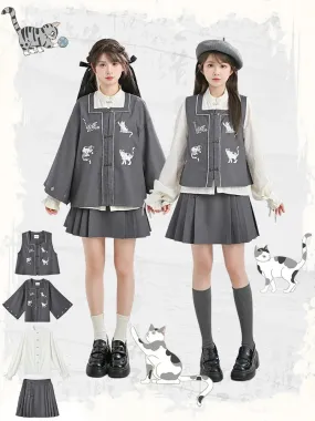 Gray Cheongsam Style Square Neckline Cat Embroidery Knot Button Vest