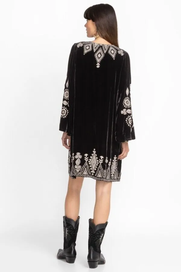 Johnny Was Liona V Neck Kimono Long Sleeve Tee Embroidery Floral Black Shirt NEW