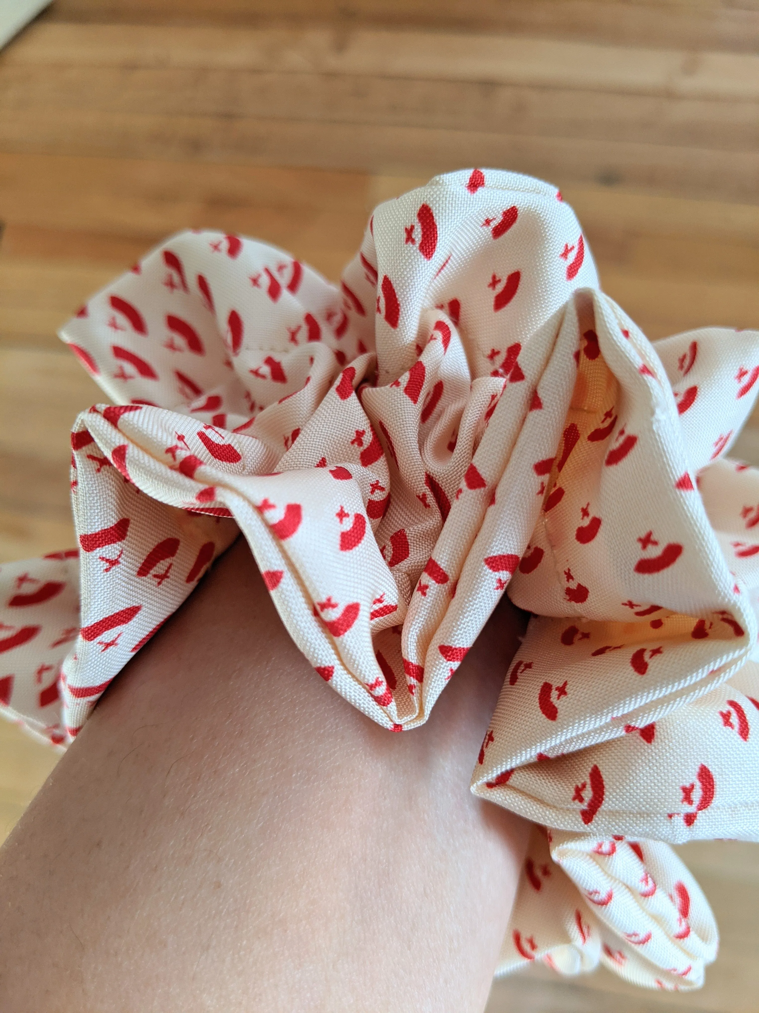 Ougi Fan Silk Ruffle Scrunchie