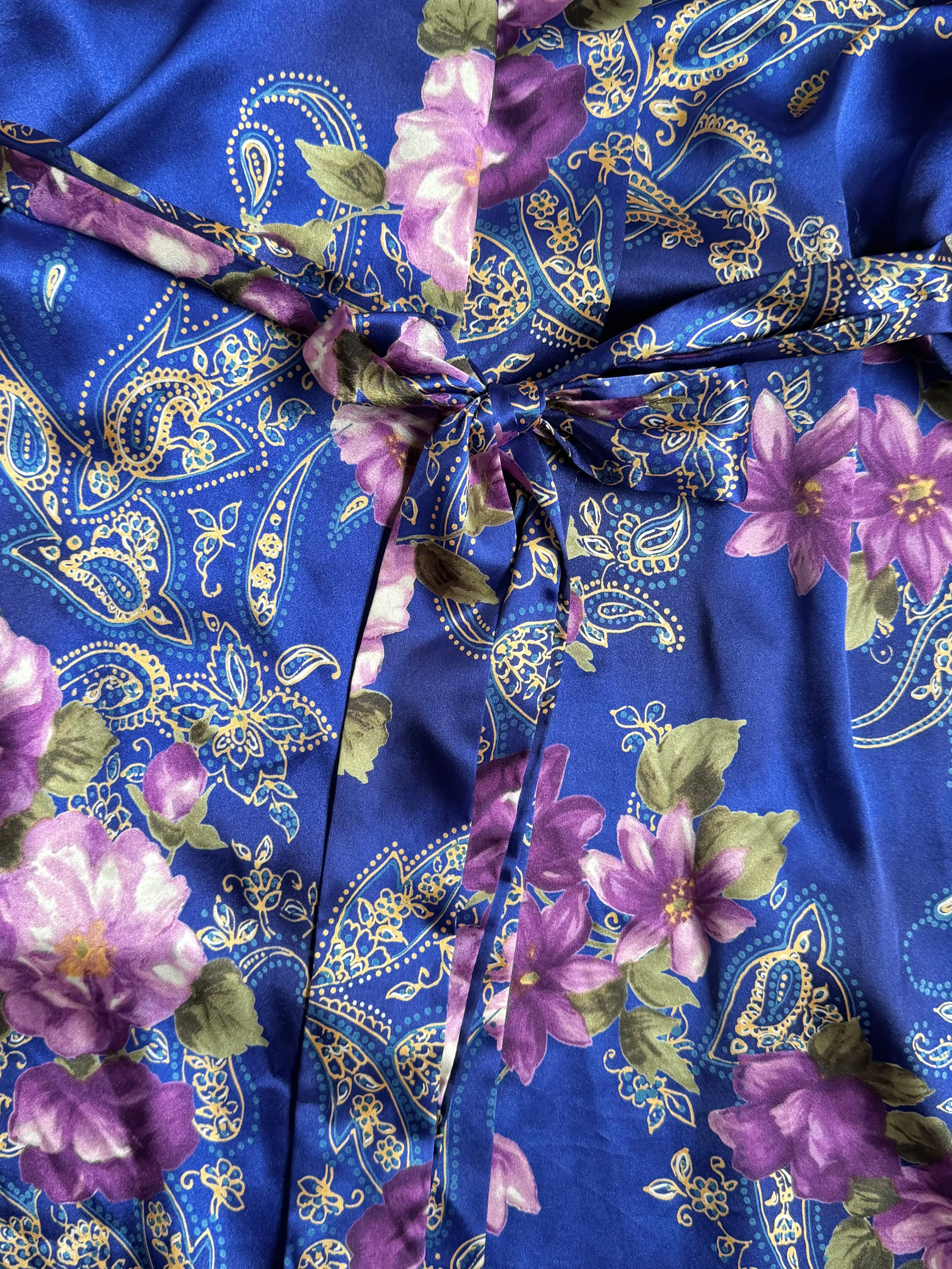 Vintage California Dynasty Purple Floral Full Length Satin Robe (1X)